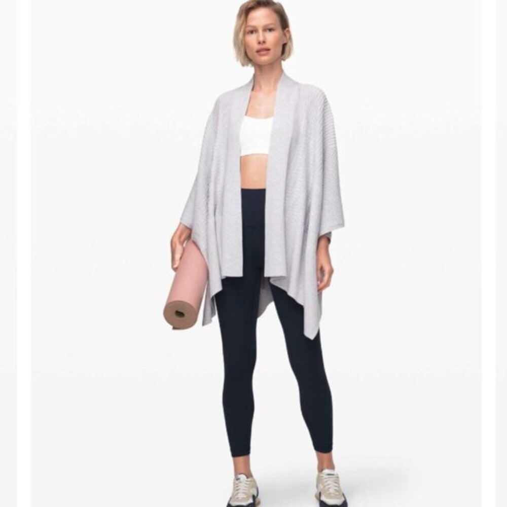 Lululemon Dream Weaver Wrap Heathered Core Ultra Light Grey OS
